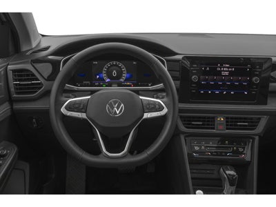 2025 Volkswagen Taos SE Black 4MOTION