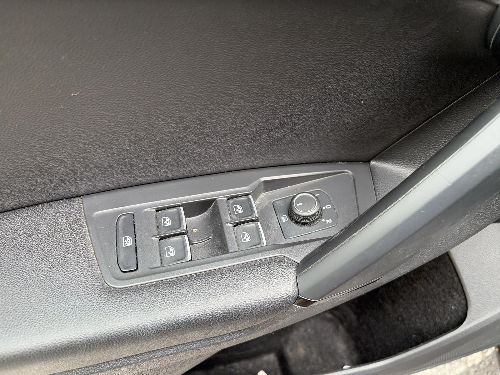 2019 Volkswagen Tiguan 2.0T SE FWD