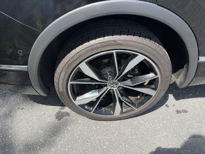 2023 Volkswagen Tiguan 2.0T SEL R-Line 4MOTION
