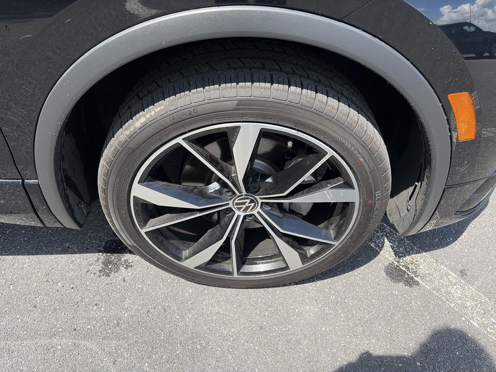 2023 Volkswagen Tiguan 2.0T SEL R-Line 4MOTION