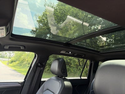 2023 Volkswagen Tiguan 2.0T SEL R-Line 4MOTION