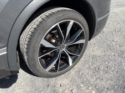 2022 Volkswagen Tiguan 2.0T SEL R-Line 4MOTION