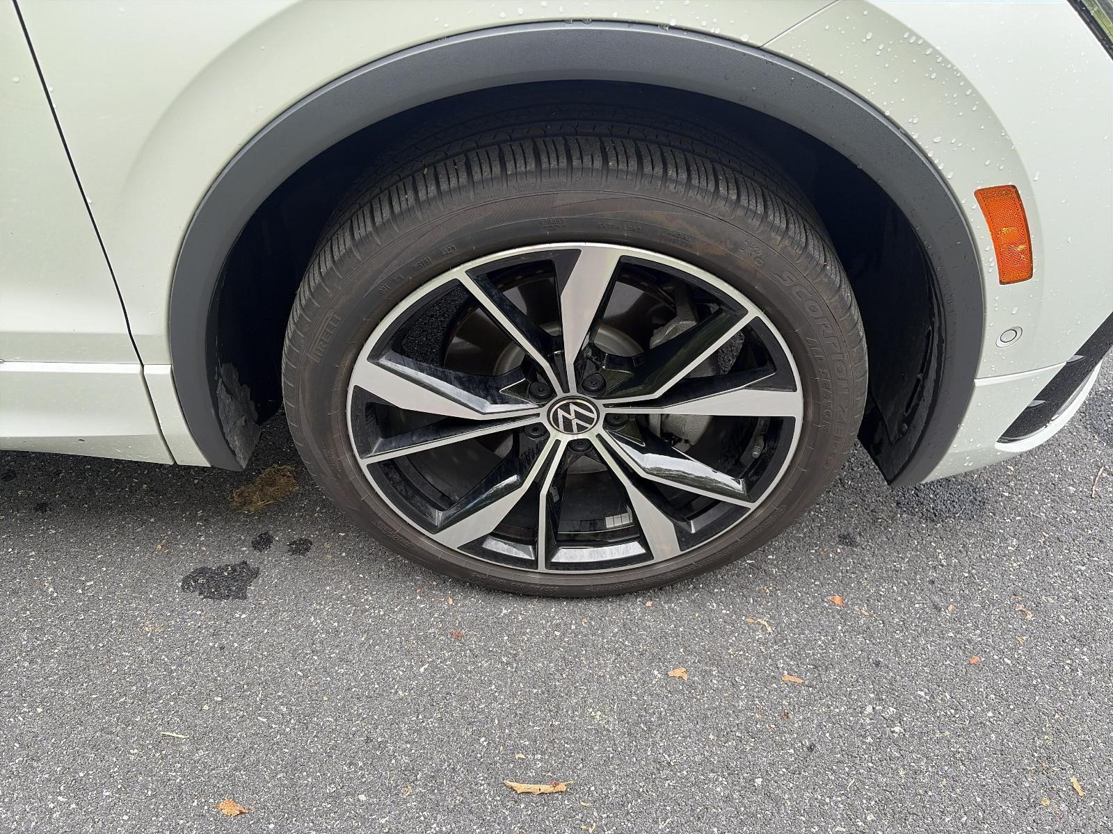 2024 Volkswagen Tiguan 2.0T SEL R-Line 4MOTION