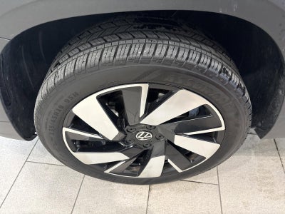 2024 Volkswagen Taos SEL 4MOTION