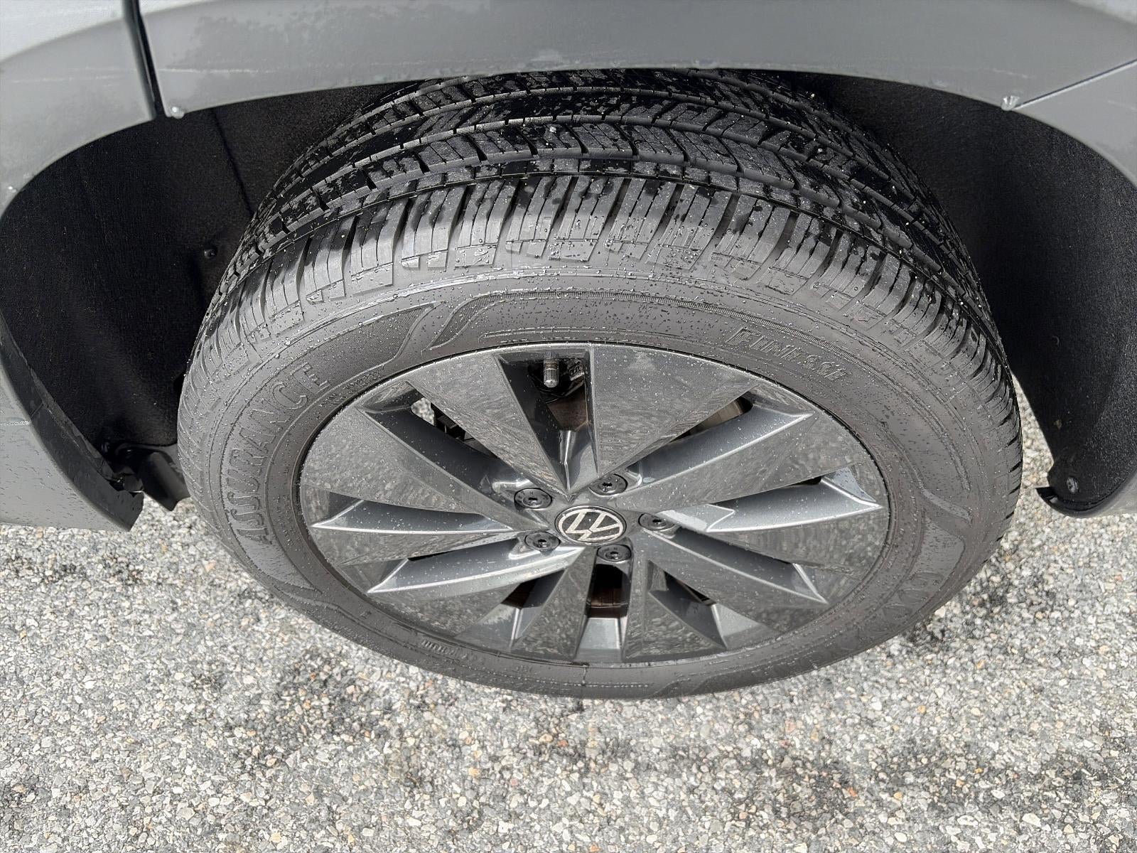 2024 Volkswagen Taos S FWD