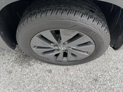 2024 Volkswagen Taos S FWD