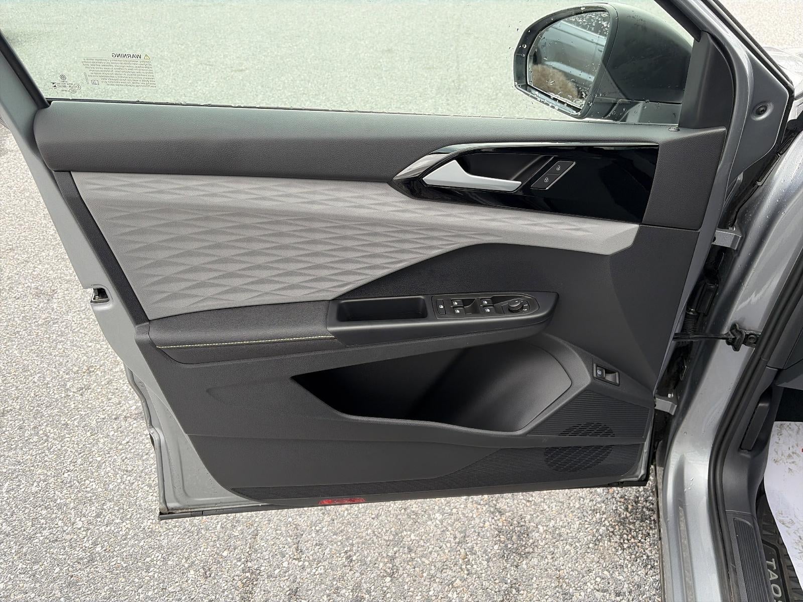 2024 Volkswagen Taos S FWD