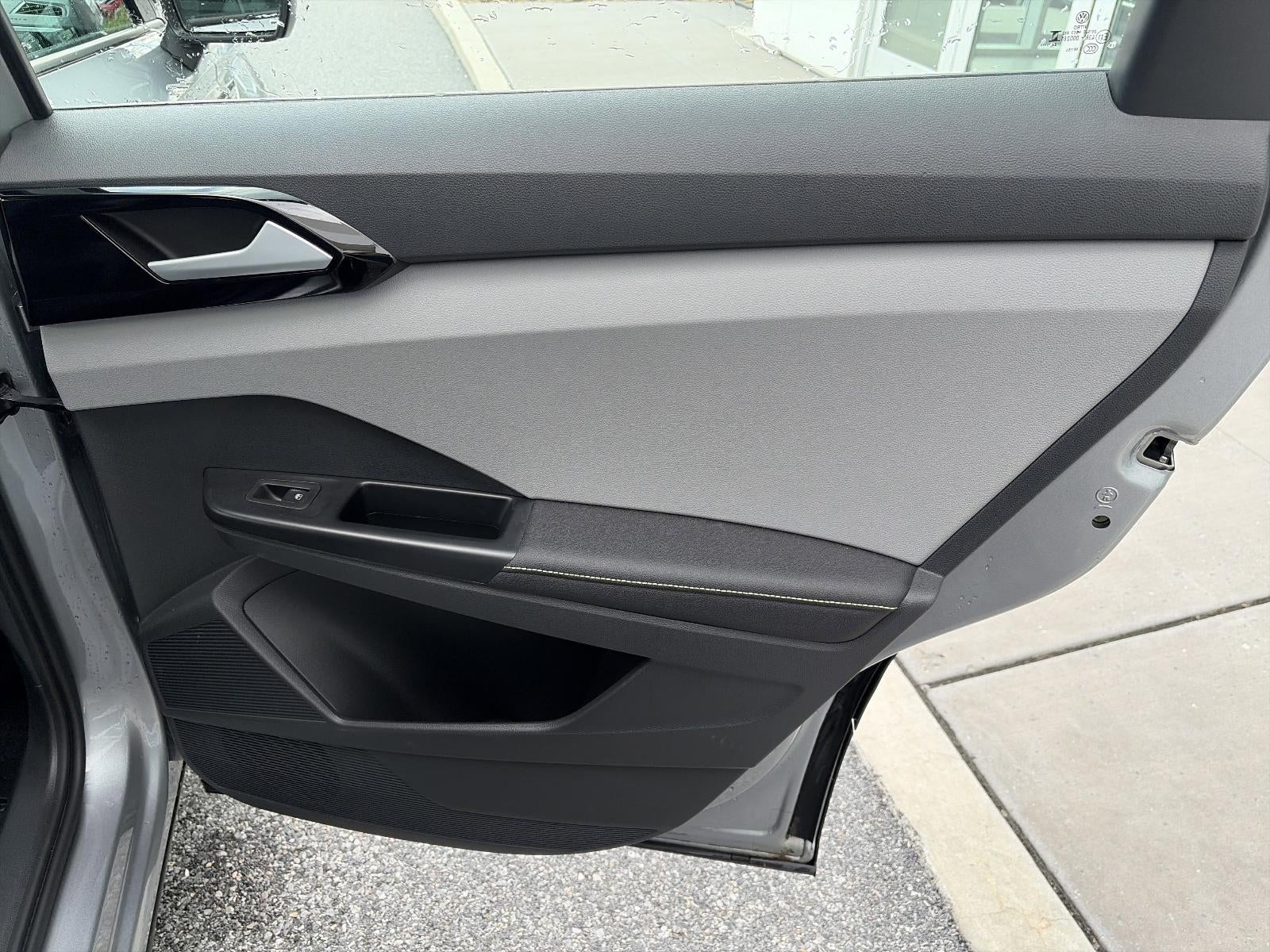 2024 Volkswagen Taos S FWD