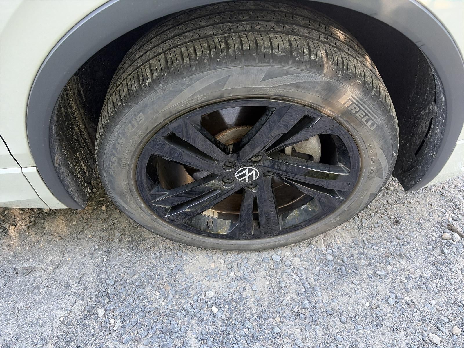 2023 Volkswagen Tiguan 2.0T SE R-Line Black 4MOTION