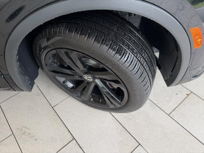 2024 Volkswagen Tiguan 2.0T SE R-Line Black 4MOTION