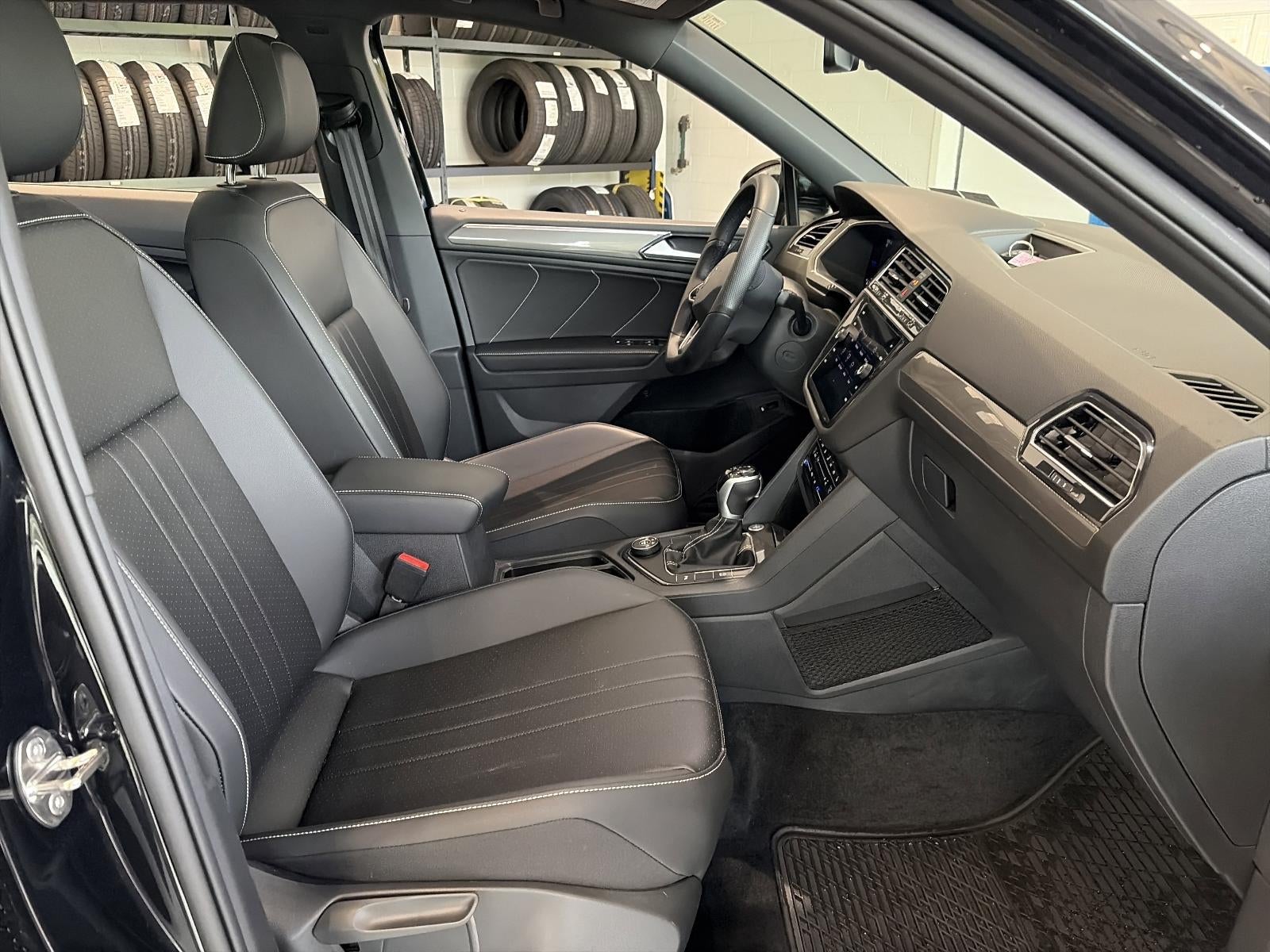 2024 Volkswagen Tiguan 2.0T SE R-Line Black 4MOTION
