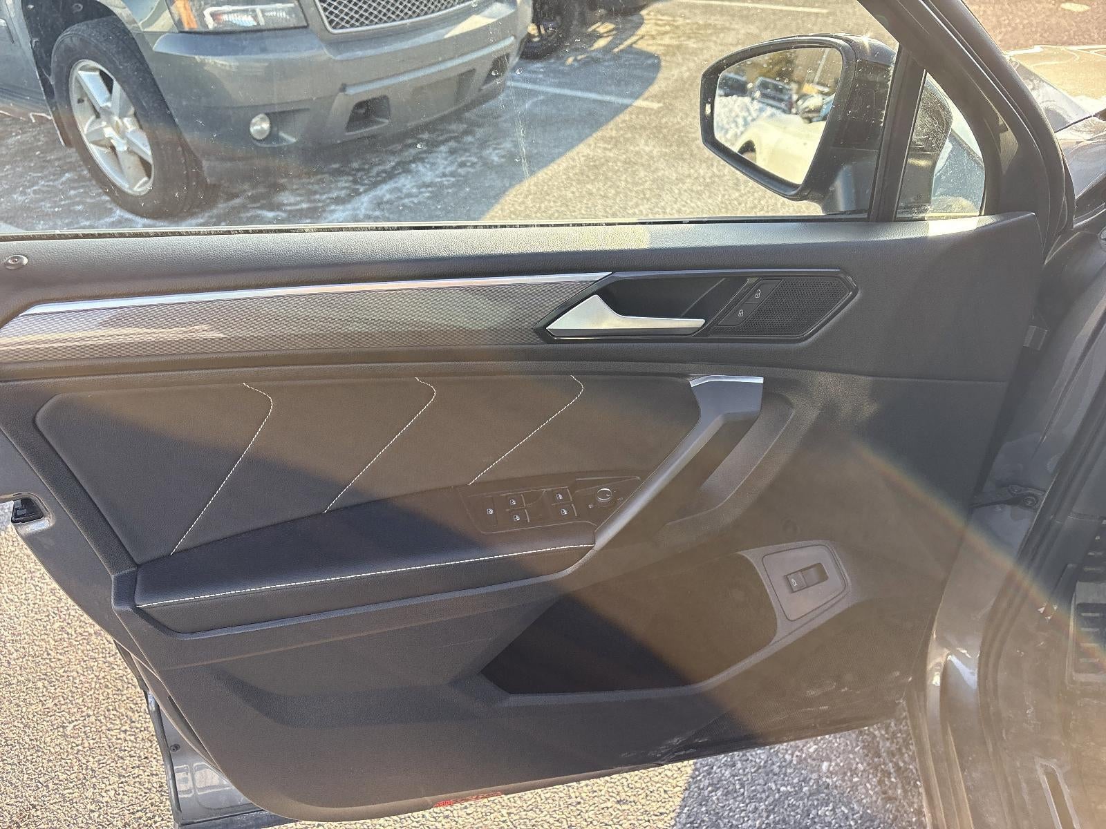 2022 Volkswagen Tiguan 2.0T SE R-Line Black 4MOTION