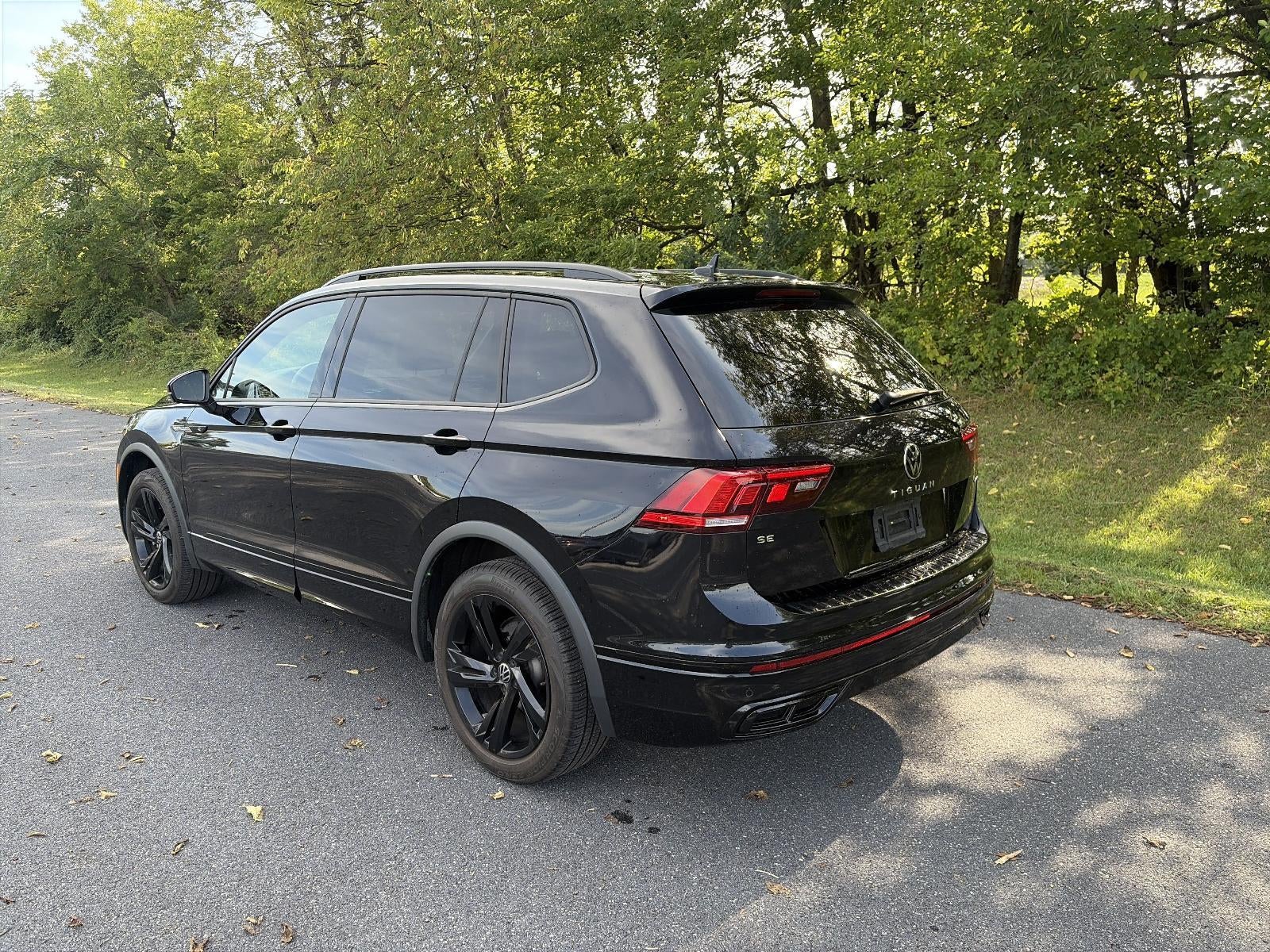 2024 Volkswagen Tiguan 2.0T SE R-Line Black 4MOTION