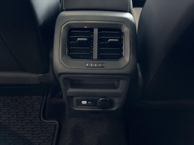 2024 Volkswagen Tiguan 2.0T SE R-Line Black 4MOTION