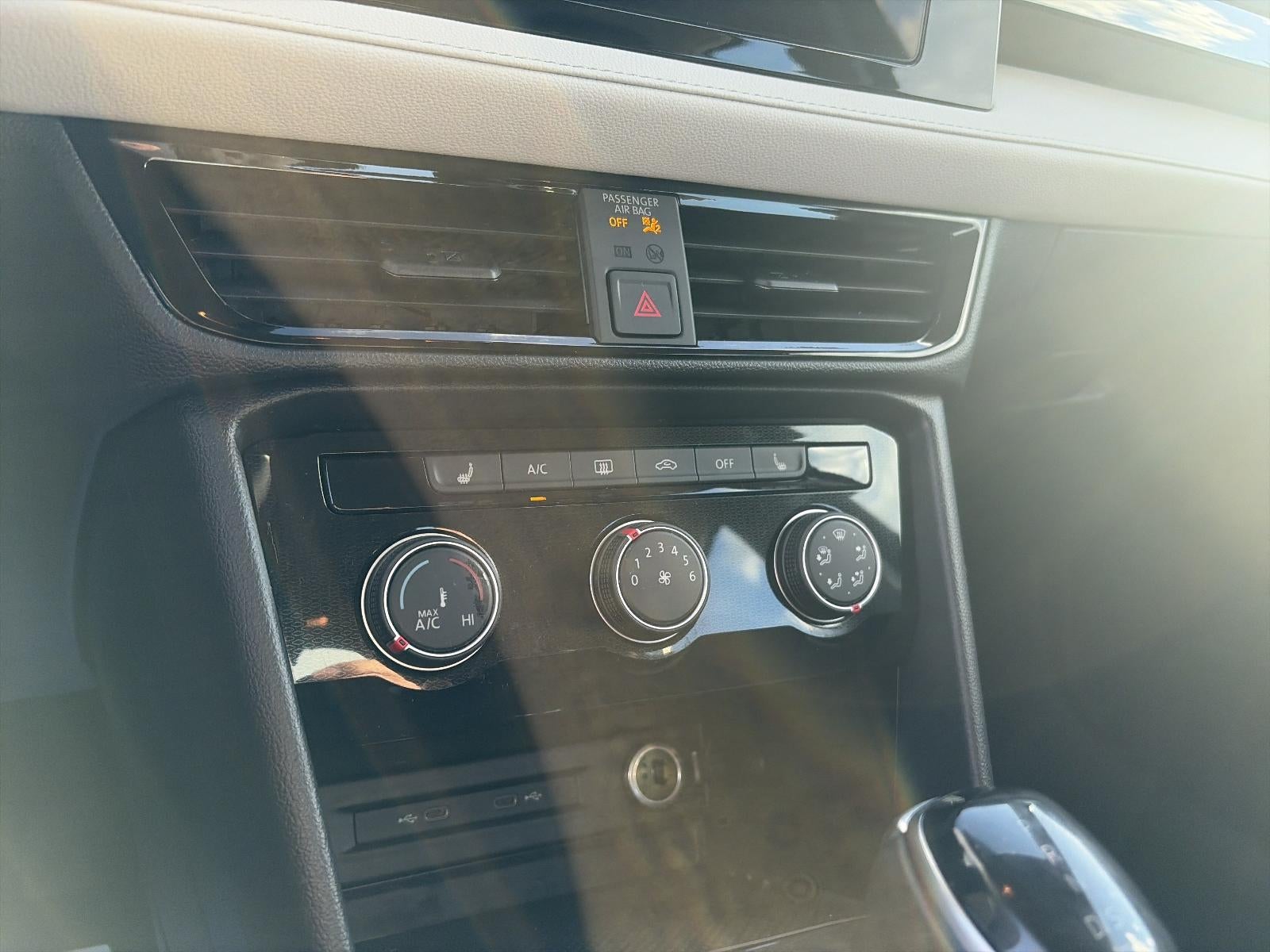 2025 Volkswagen Taos S 4MOTION