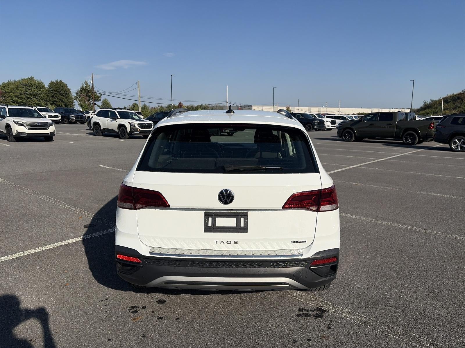2024 Volkswagen Taos S 4MOTION