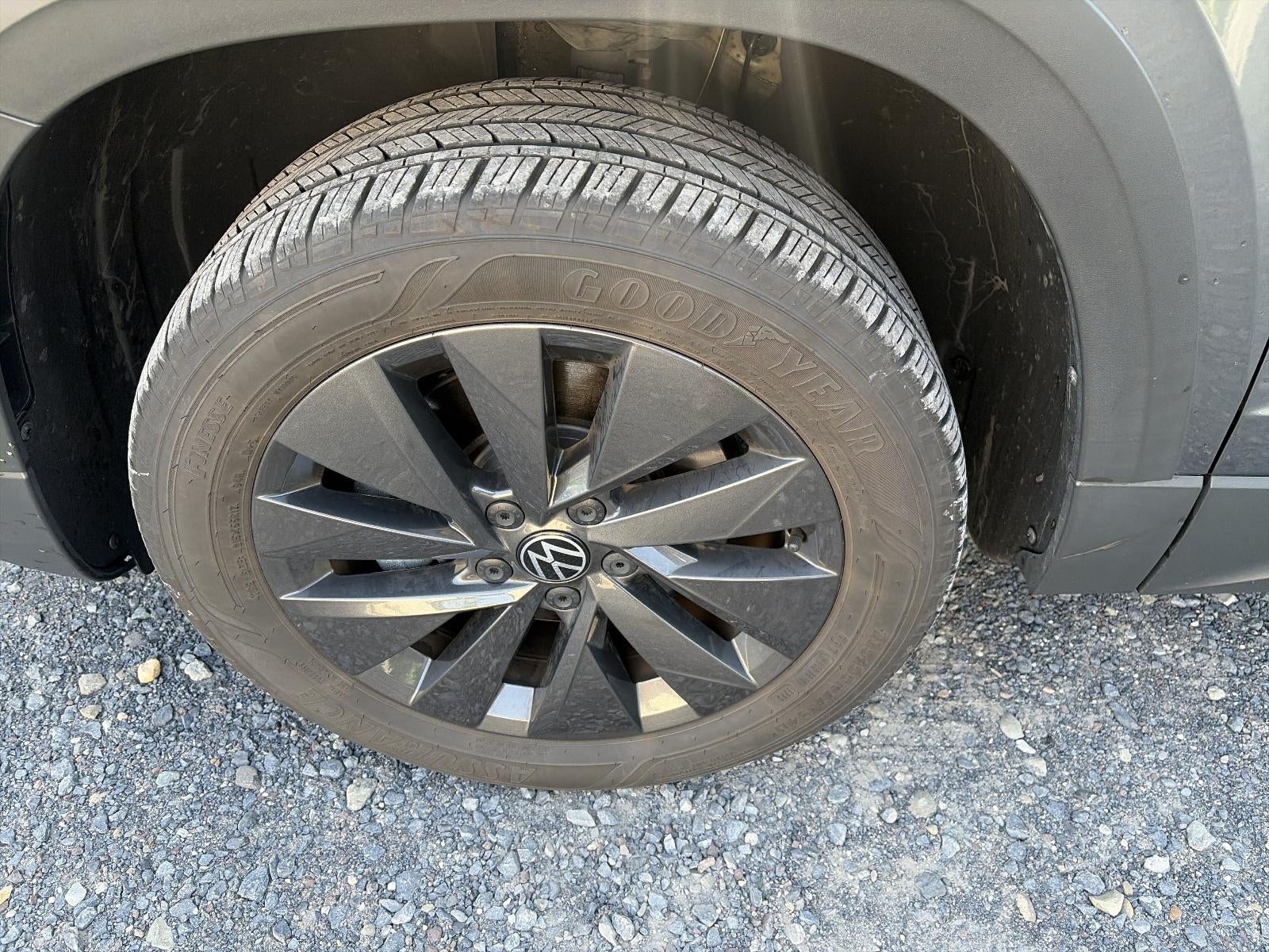 2023 Volkswagen Taos S FWD