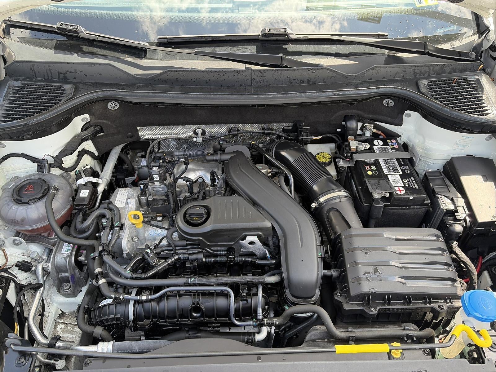 2023 Volkswagen Taos S FWD