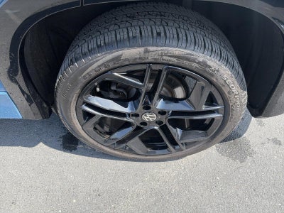 2025 Volkswagen Tiguan 2.0T SE R-Line Black 4MOTION