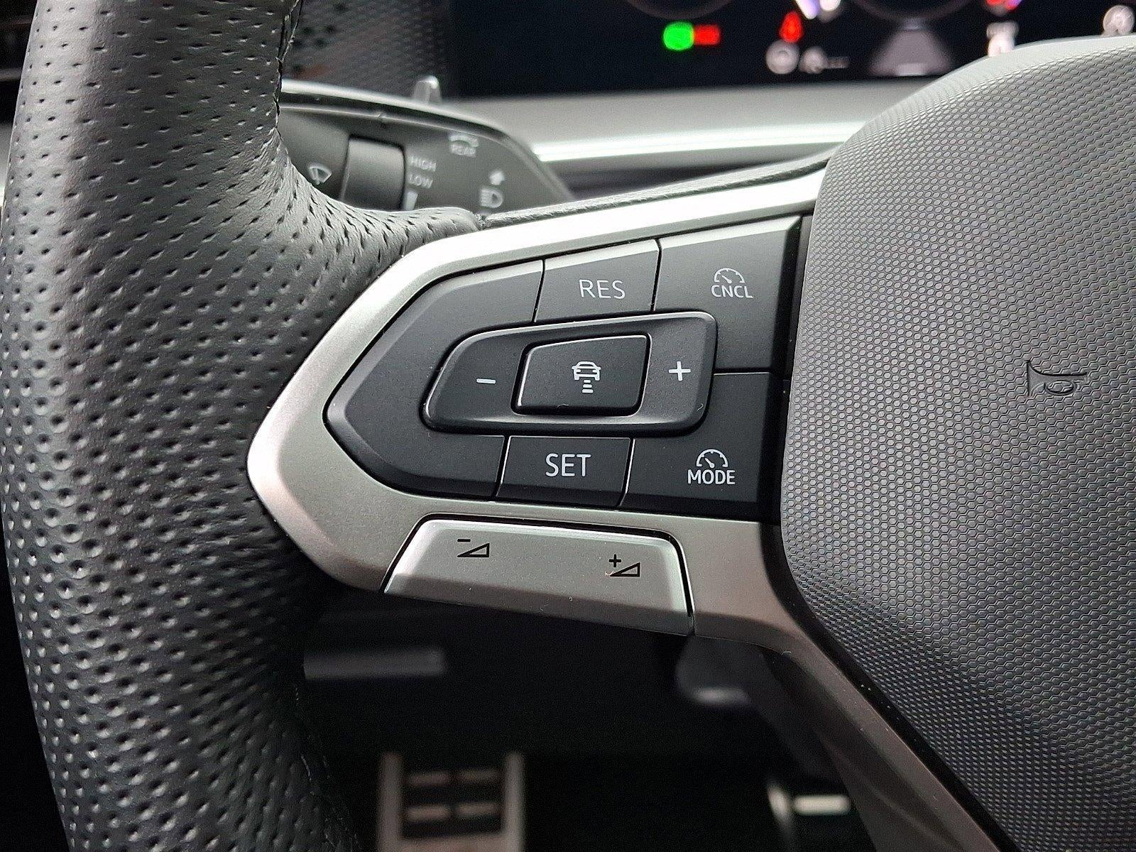 2025 Volkswagen Tiguan 2.0T SE R-Line Black 4MOTION