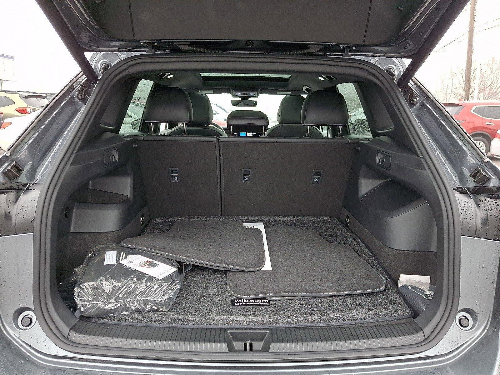 2025 Volkswagen Tiguan 2.0T SE R-Line Black 4MOTION