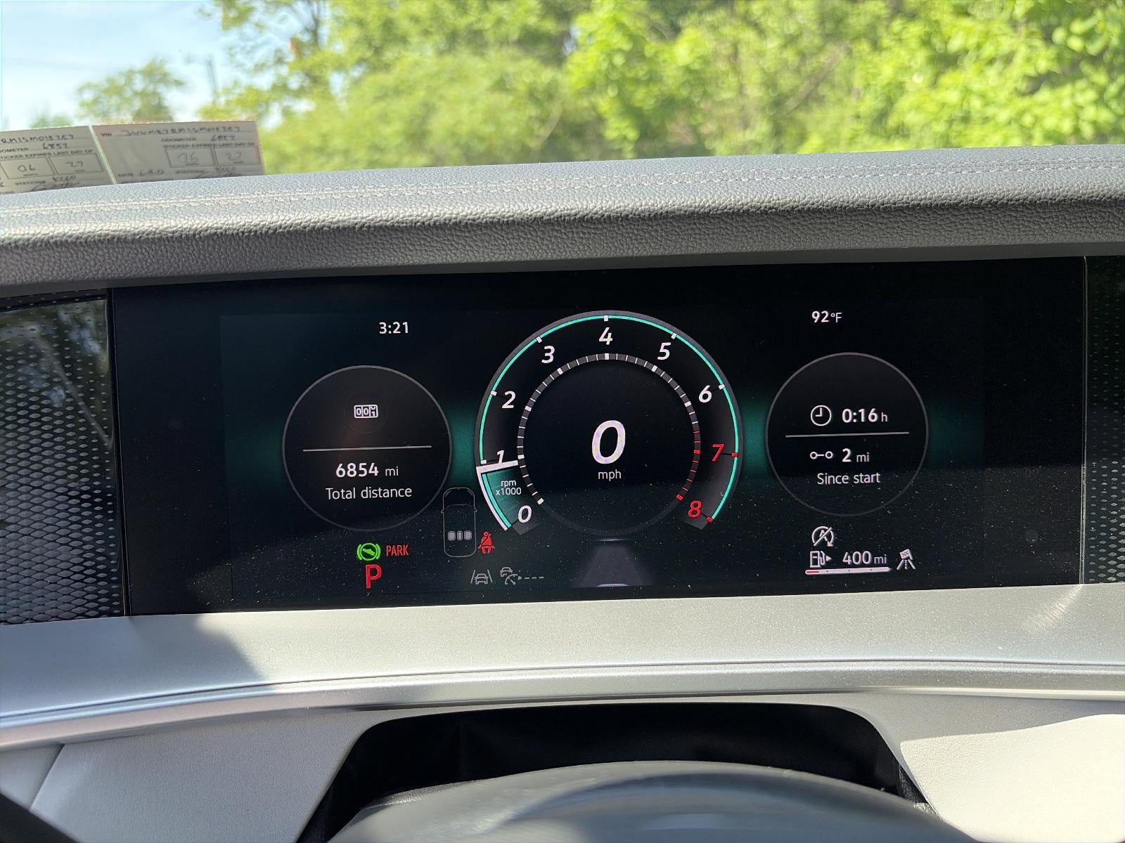 2025 Volkswagen Tiguan 2.0T SE 4MOTION