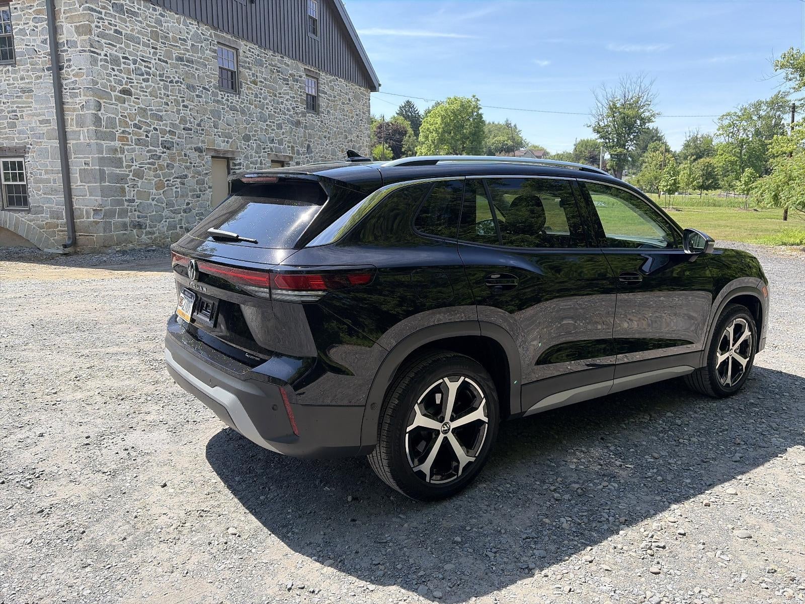 2025 Volkswagen Tiguan 2.0T SE 4MOTION