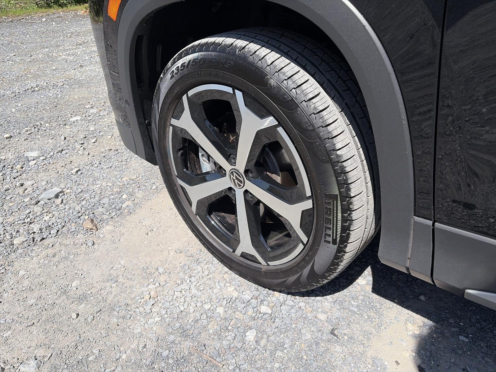 2025 Volkswagen Tiguan 2.0T SE 4MOTION