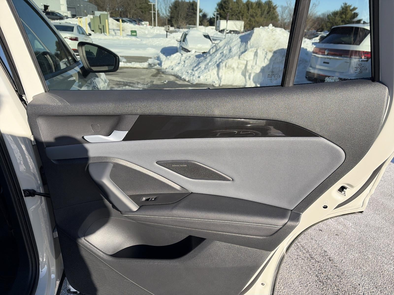 2026 Volkswagen Tiguan 2.0T SEL R-Line Turbo 4MOTION