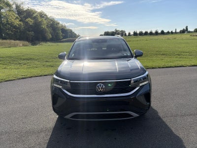 2024 Volkswagen Taos SE 4MOTION