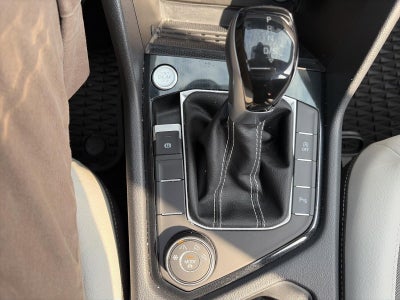 2025 Volkswagen Taos SE 4MOTION