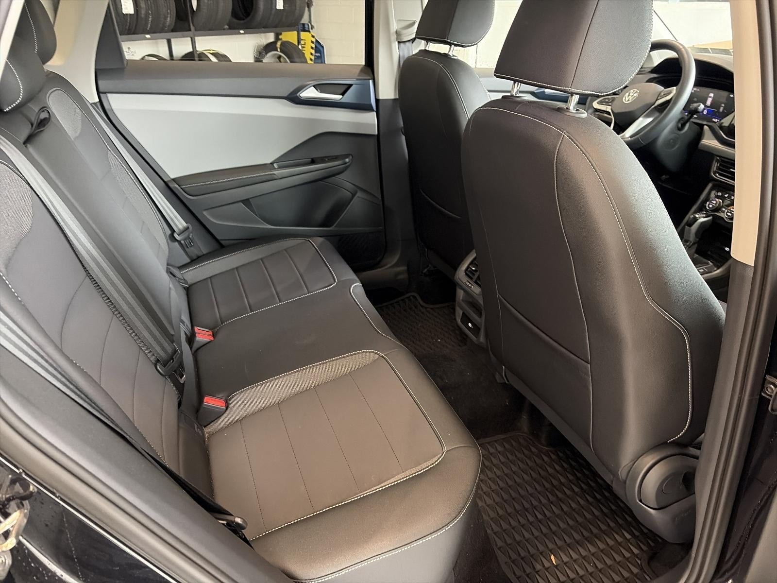 2024 Volkswagen Taos SE 4MOTION