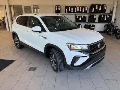 2022 Volkswagen Taos SE 4MOTION