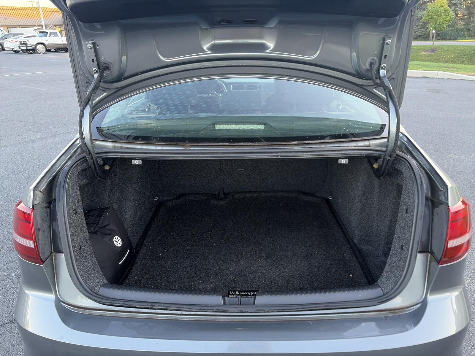 2017 Volkswagen Jetta 1.4T S Manual
