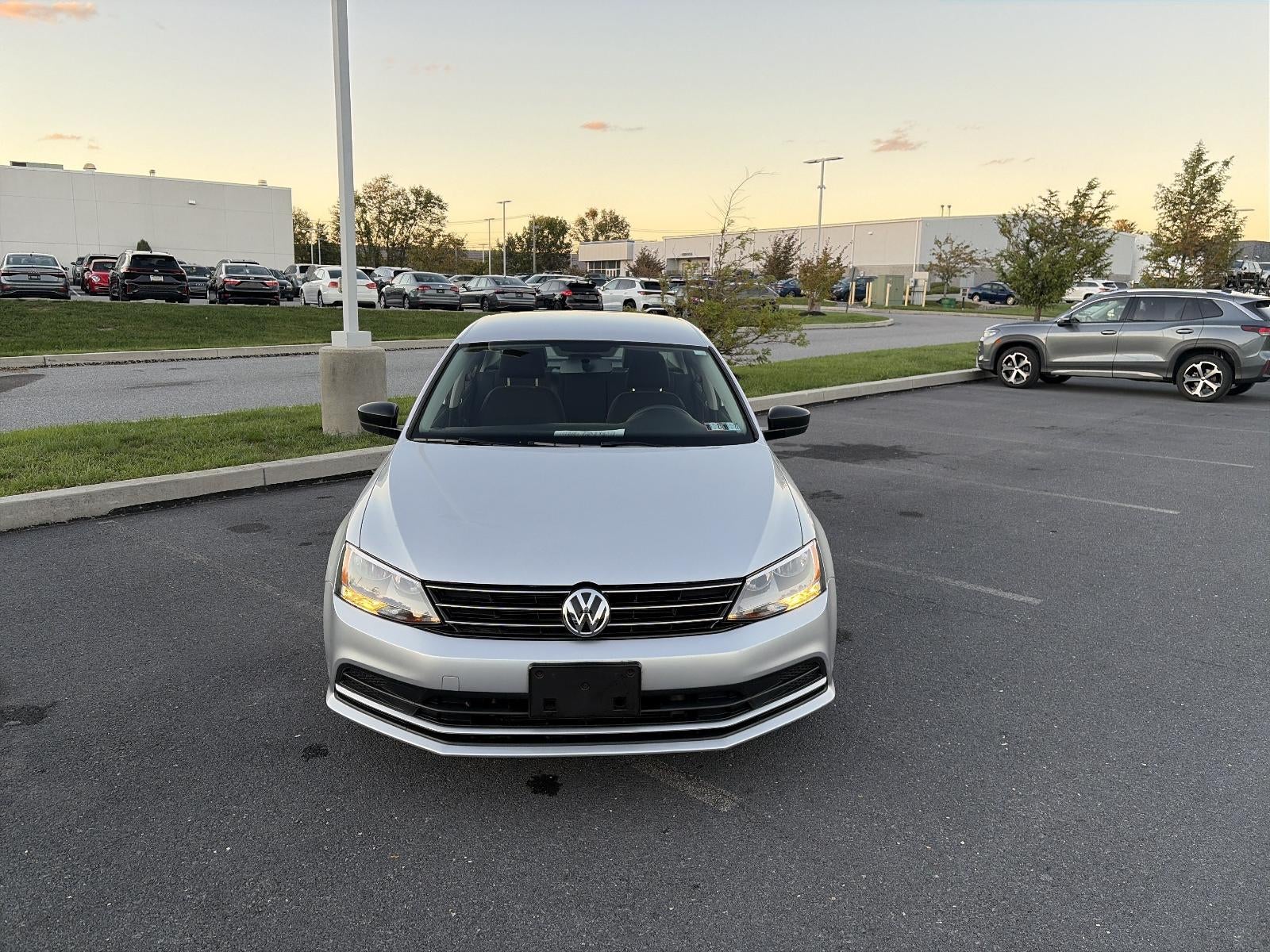 2016 Volkswagen Jetta 4dr Auto 1.4T S Sedan