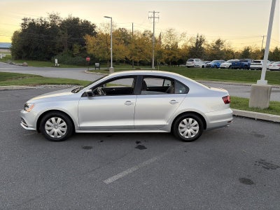2016 Volkswagen Jetta 4dr Auto 1.4T S Sedan