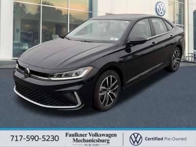 2025 Volkswagen Jetta SE Auto