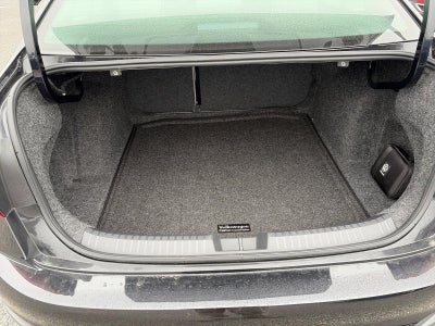 2025 Volkswagen Jetta SE Auto