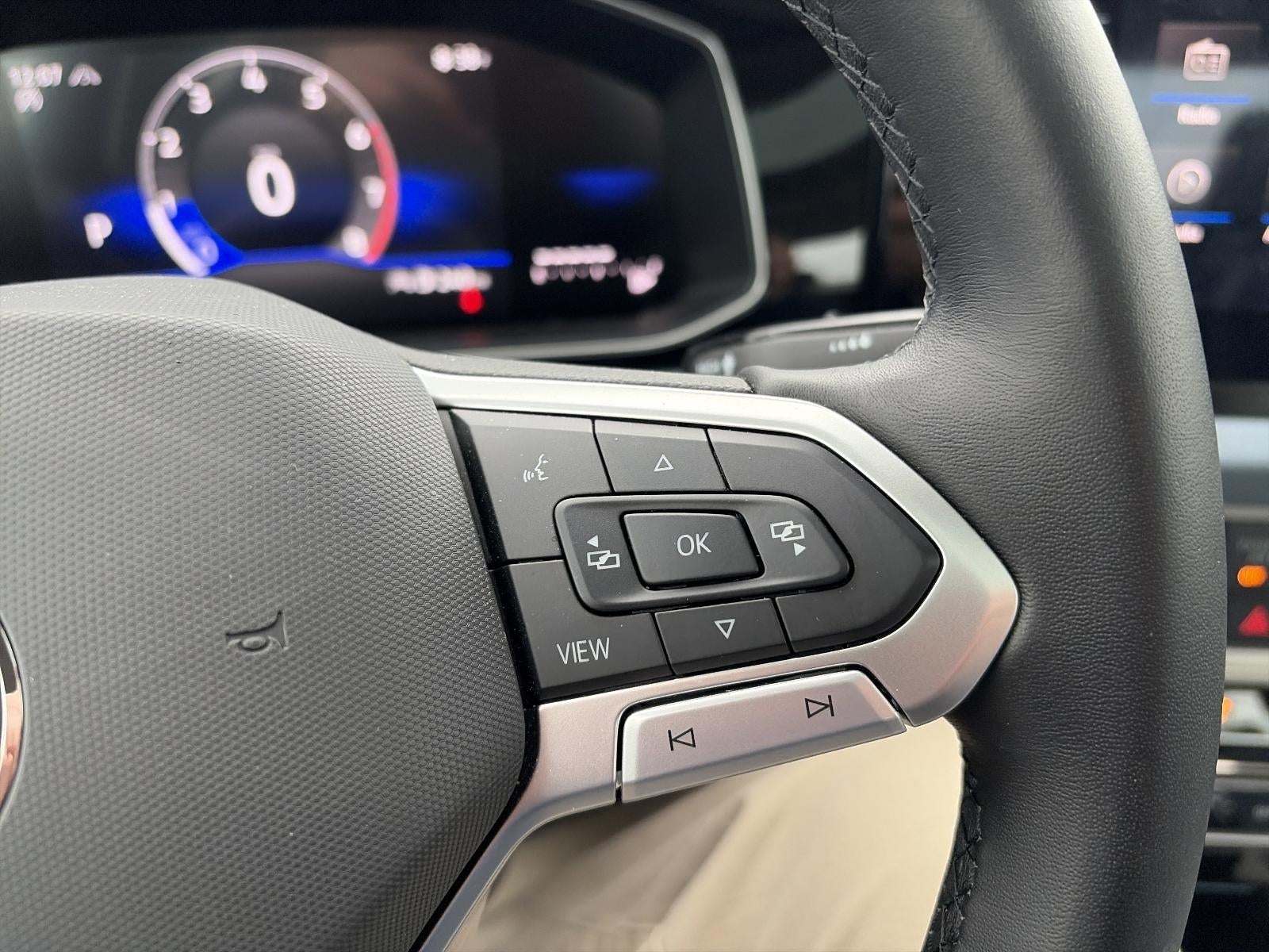 2025 Volkswagen Jetta SE Auto