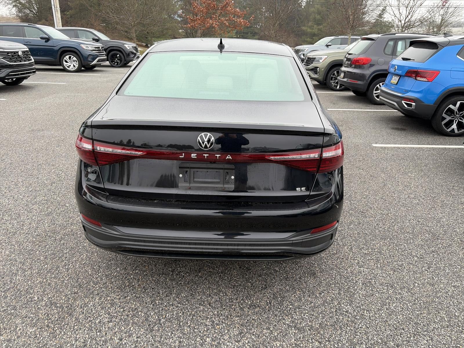 2025 Volkswagen Jetta SE Auto