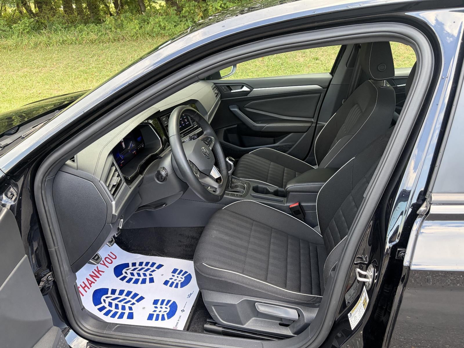 2024 Volkswagen Jetta Sport Manual