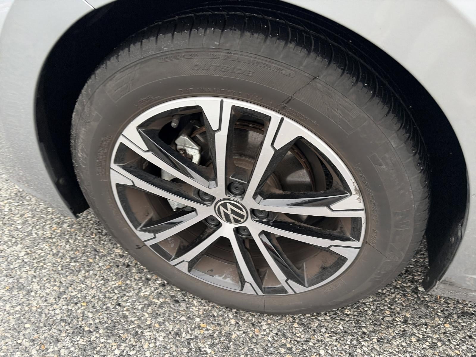 2024 Volkswagen Jetta Sport Auto