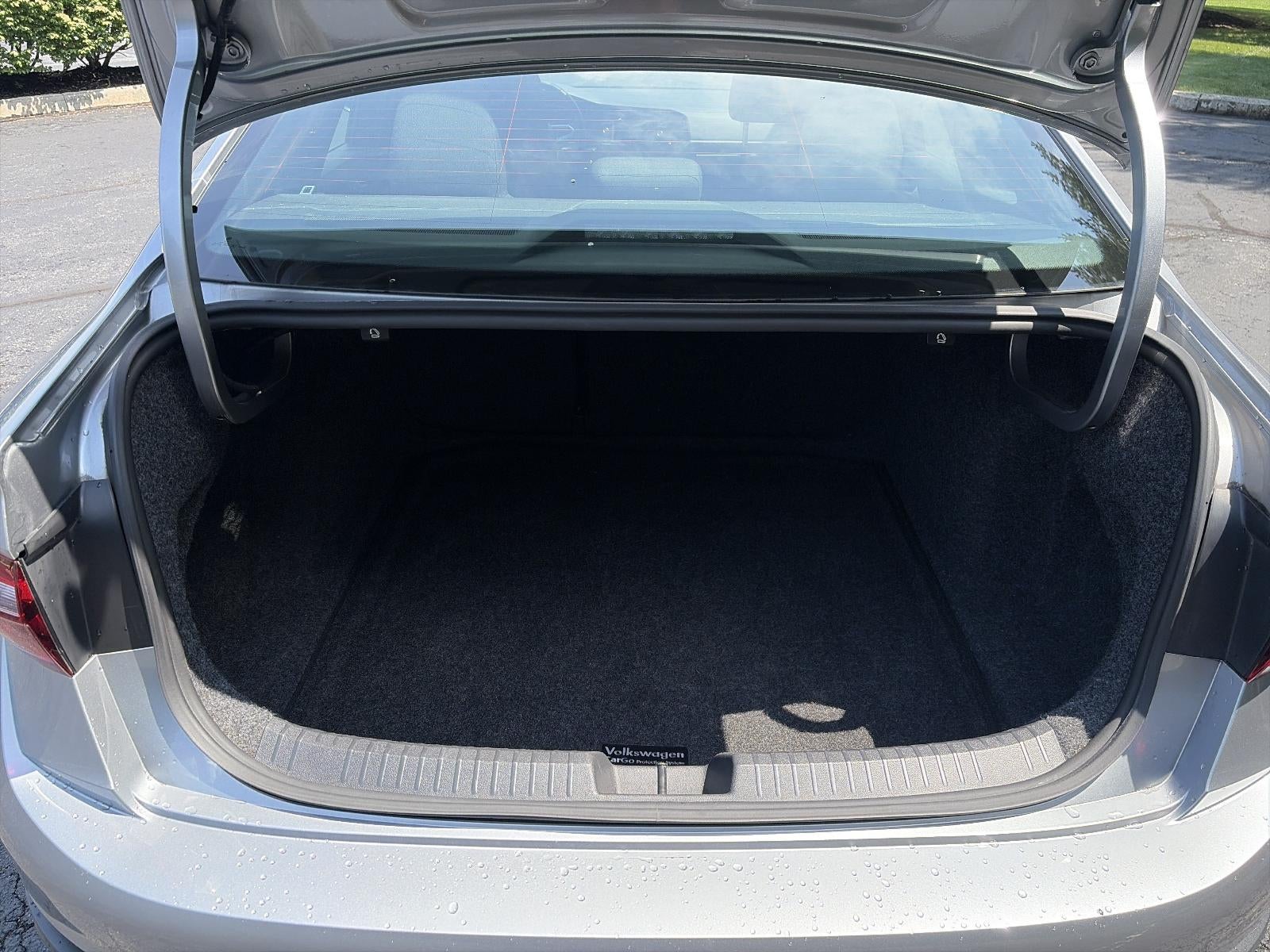 2023 Volkswagen Jetta Sport Auto
