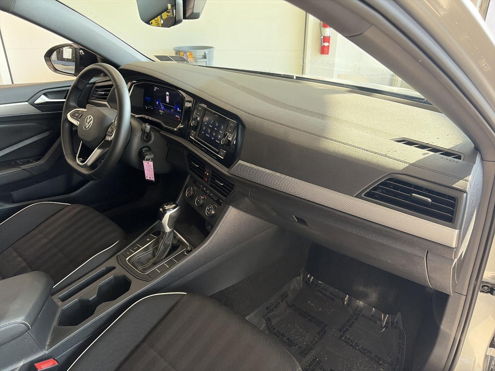 2023 Volkswagen Jetta Sport Auto