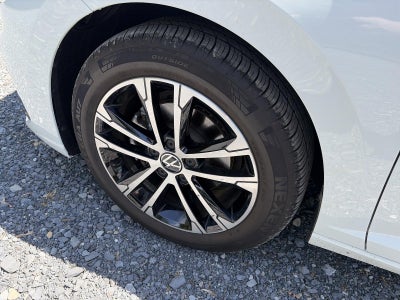 2025 Volkswagen Jetta Sport Auto