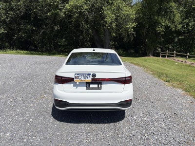 2025 Volkswagen Jetta Sport Auto