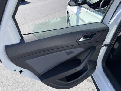 2025 Volkswagen Jetta SEL Auto