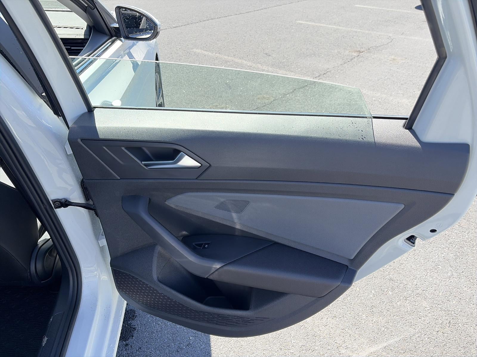 2025 Volkswagen Jetta SEL Auto