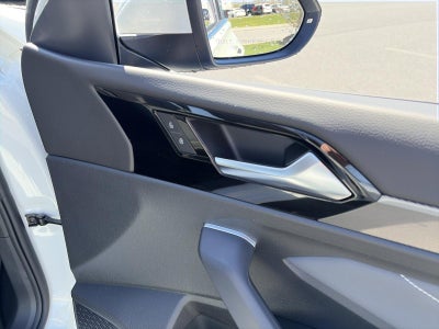 2025 Volkswagen Jetta SEL Auto