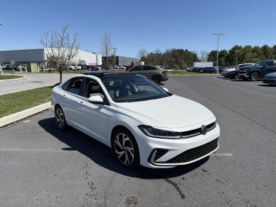 2025 Volkswagen Jetta SEL Auto